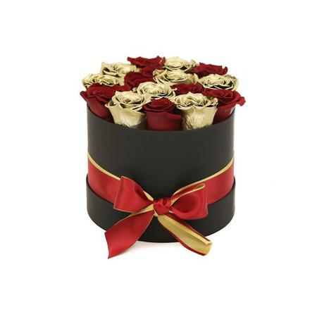 15 золотых и красных роз в шляпной коробке